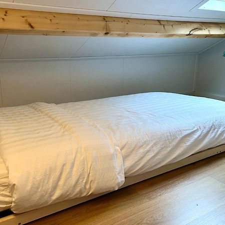 Bed And Breakfast Roodkapje 卡茨休维尔 外观 照片